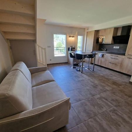 Superbe T2 Duplex Vue Sur Les Montagnes Lejlighed Chorges Eksteriør billede